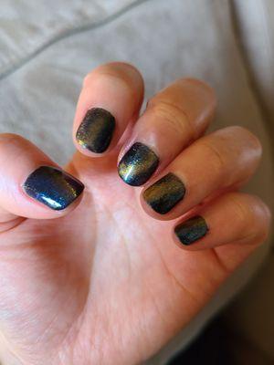 Cat eye gel manicure