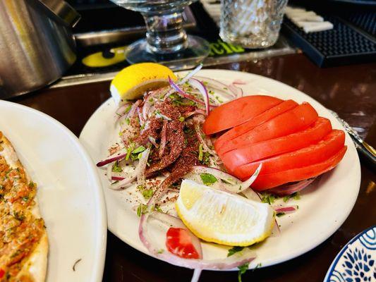 Toppings for lahmacun