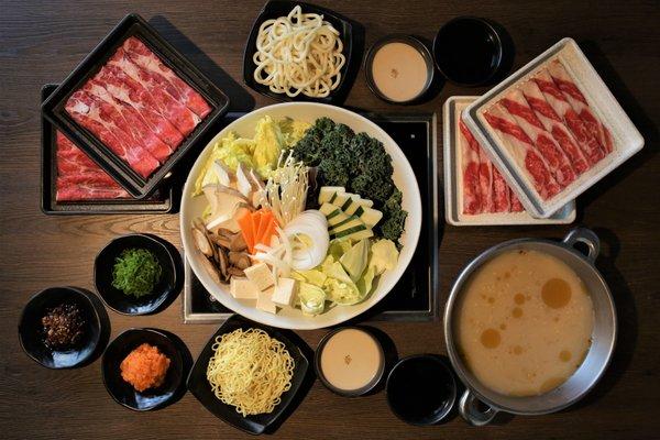 TONKOTSU SETS NOW AVAILABLE FOR TAKEOUT!