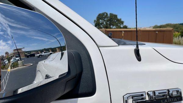 Tough to see, but the mirror caps were also barely touched; not a $50 wash job.