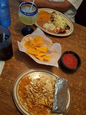 Pollo Feliz and Taco/Burrito combo.