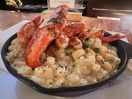 Lobster Mac & Cheese