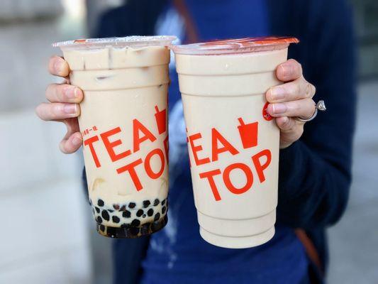 Sun Moon Lake milk tea with pearls and egg pudding ($5.13) and Oolong milk tea with grass jelly ($4.59).