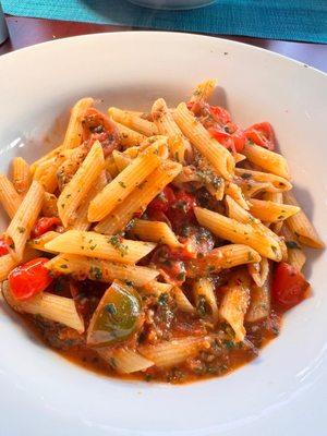 Penne arabiatta