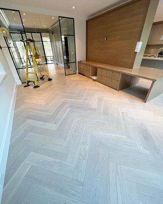 New herringbone engineered installation