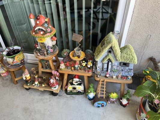 Gnome Village pieces