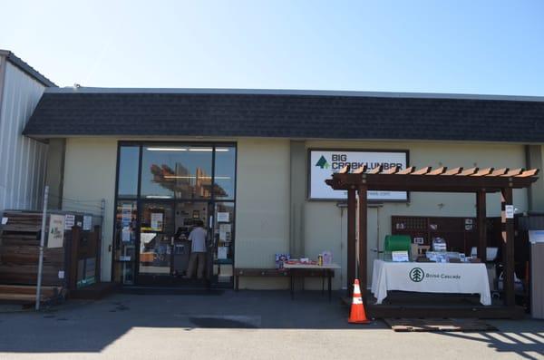 Big Creek Lumber's storefront in Half Moon Bay.  Right behind Ace Hardware!