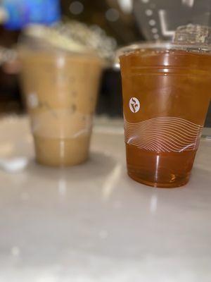 Iced latte & black tea