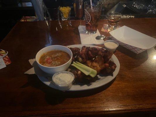 Sully's Wings & Soup ...