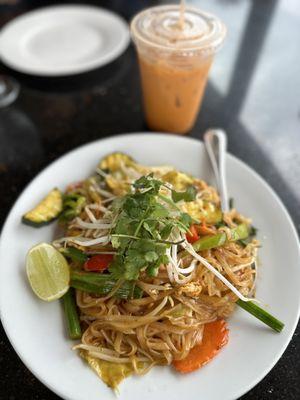 Veggie pad Thai and Thai iced tea