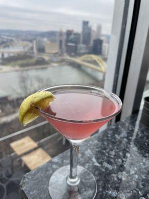 Sparkling Cosmo with an old lime