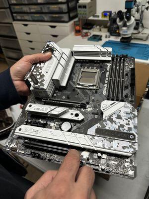 Inspection of a damaged motherboard