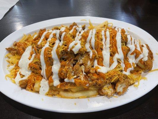 Buffalo chicken zinger fries