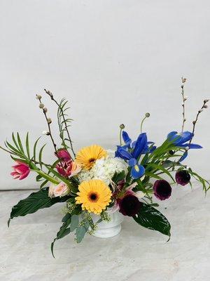 Spring floral arrangements for any occasion to celebrate the day