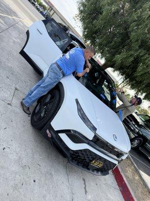 Windshield replacement on 2023 fisker ocean