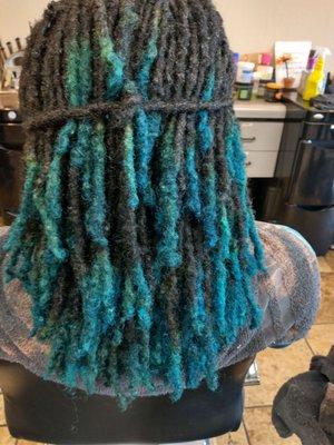 Dread color and retwist