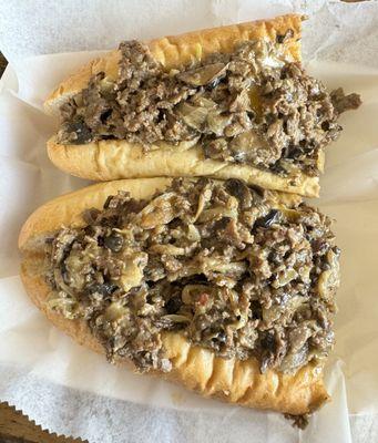 XL(12 oz) Philly w/ mushrooms and hot pepper cheddar cheese sauce.