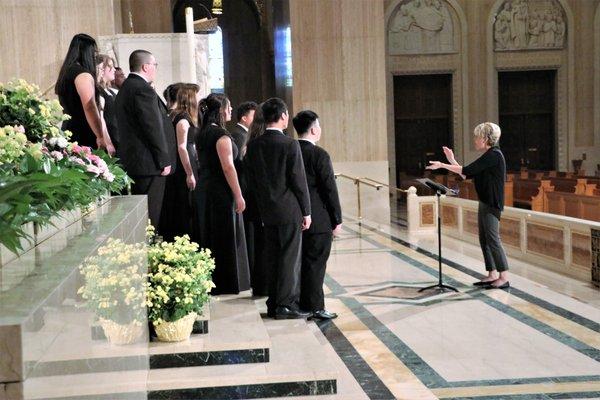 Mt. Pleasant High School Chamber Choir from Iowa  June 4, 2022.