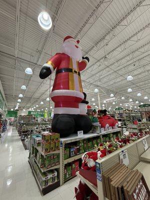 20 foot Santa