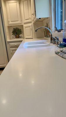 Clean counter tops