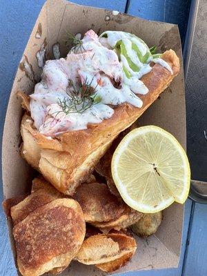 Lemon & Dill Lobster Roll