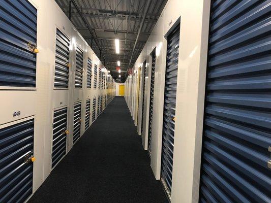 Woodbury Self-Storage Locker Isle