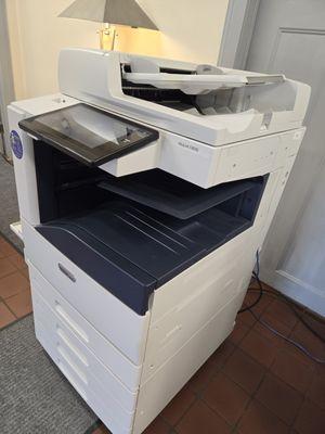 Side view of Xerox AltaLink Color Machine