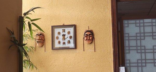 Wall decor