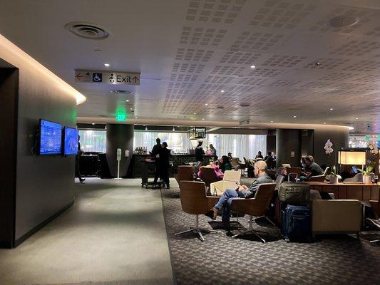 Oneworld Business Lounge - LAX