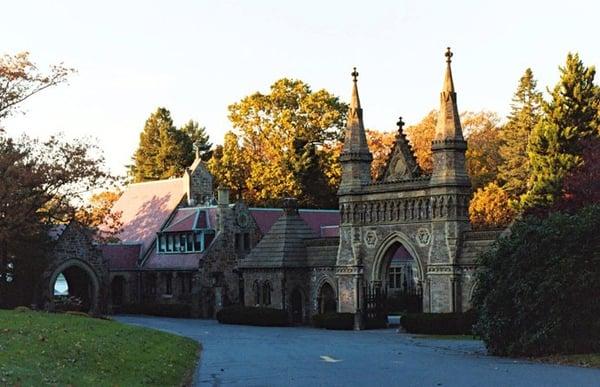 Forest Hills Cemetery