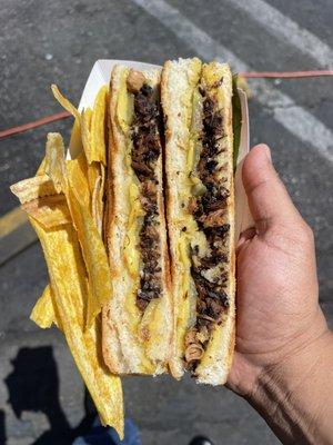 Cuban sandwich