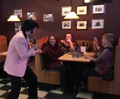 Elvis singing all the favorites to a crowd at Big Al's.