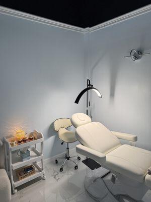 Mantra Beauty Salon