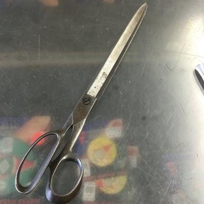 Now thats a pair of scissors (about a foot long), haha!