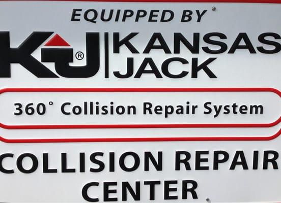 Aero Colours Auto Body is a certified Kansas Jack Collision Center, utilizing the latest collision measuring tech available.