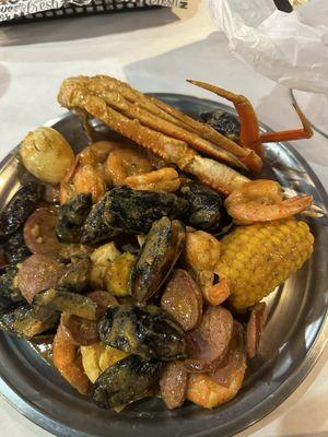 Combo 1 (mussels, shrimp, crab) add sausage