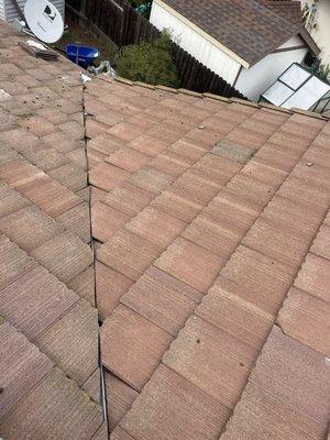 Roof tiles