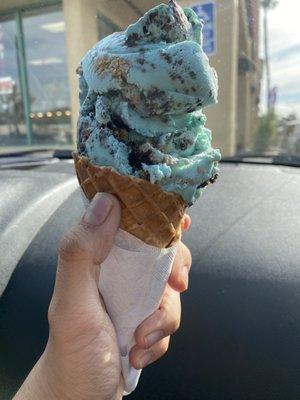 2 scoops of Cookie Monster (cone)