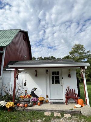 Metamora Canine Kennel