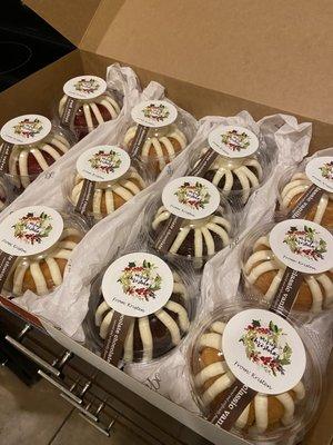 Individual Bundt cakes