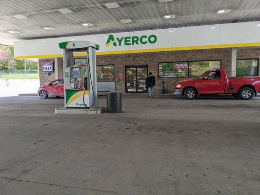 Ayerco Convenience Center, Hannibal