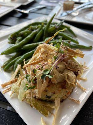 Crab cake lunch special