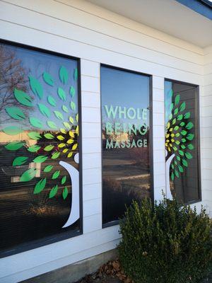 Display your business information on your windows.  We can handle your project start to finish.  Our experience will help you look your best