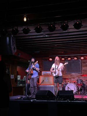 shawn james and a banjo