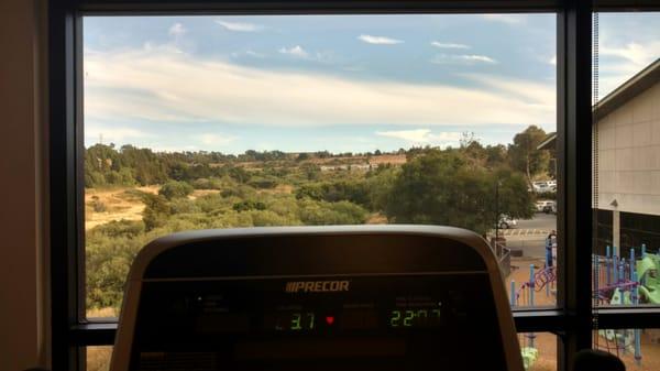 This is the view you get from Cardio room.Pretty impressive.