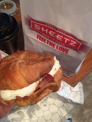 Bacon & cream cheese croissant!