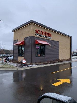 View of coffee shop from Union Lake Rd