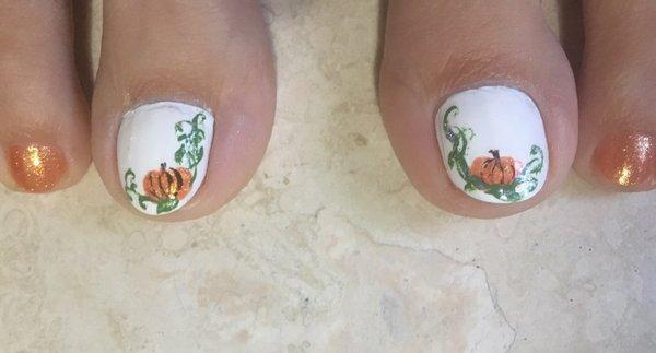 Pretty Pumpkin Pedicure