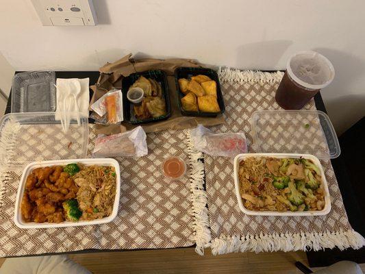 General Tso's Chicken , Chicken & Broccoli, Scallion Pancakes, Crab Rangoons, & Homemade Iced tea! @riseatsworld