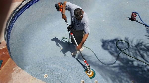 Soto & Sons Pool Plastering